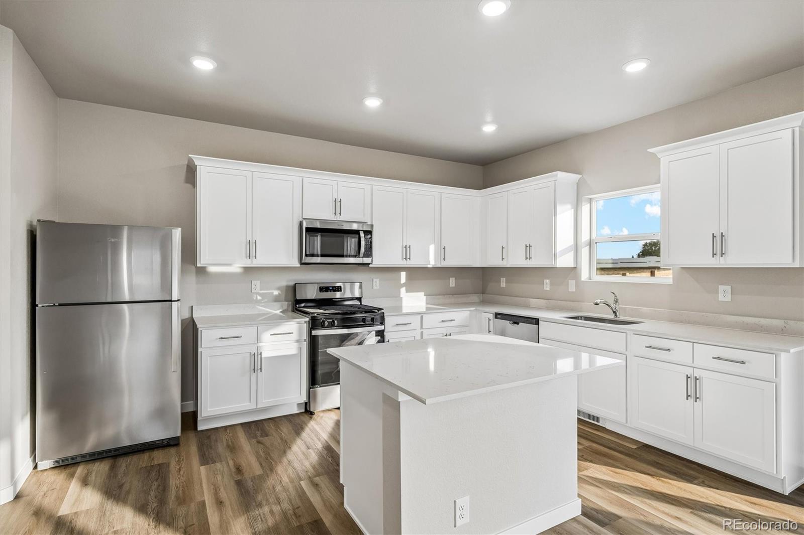 MLS Image #15 for 321  dorothy drive,berthoud, Colorado