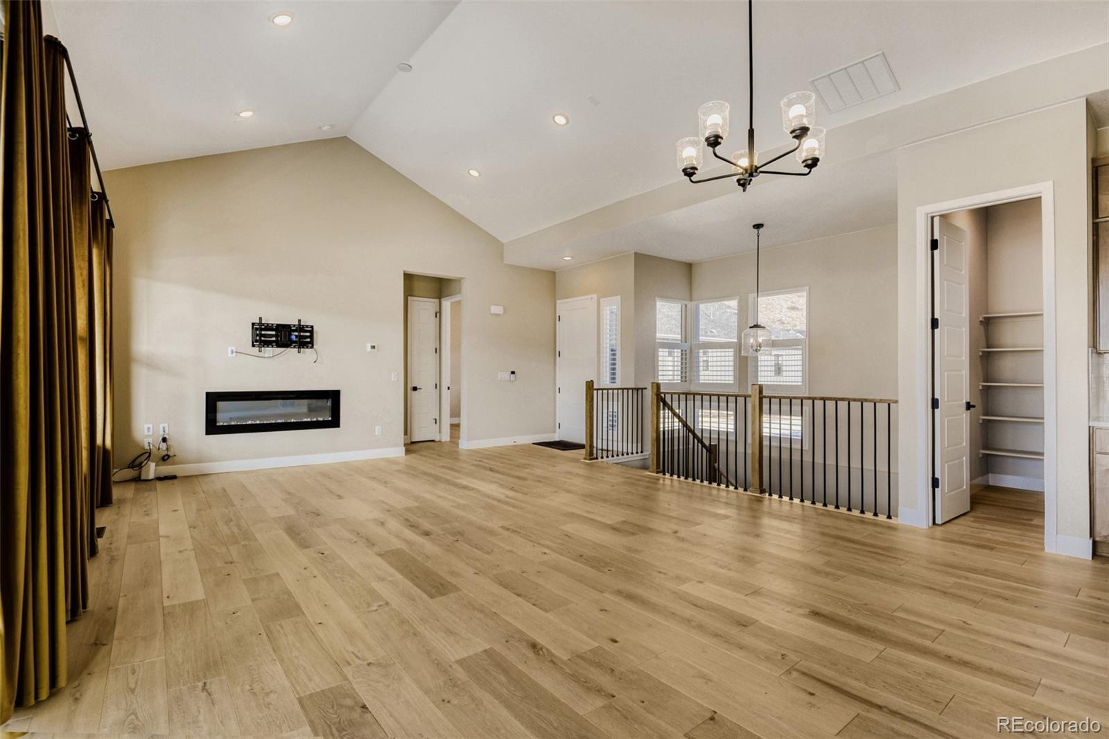 MLS Image #23 for 1877  grayside circle,castle rock, Colorado