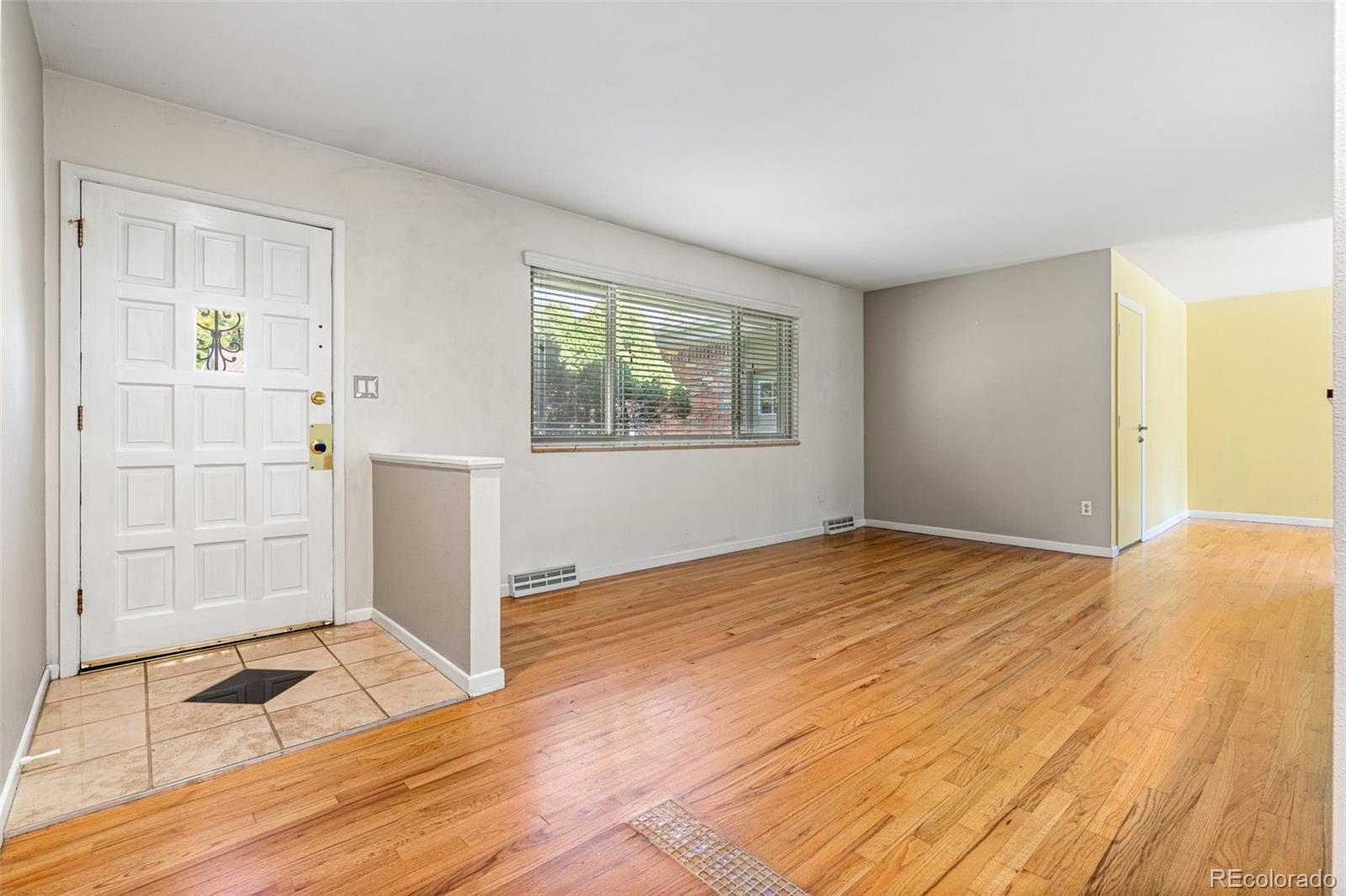 MLS Image #4 for 222 w fremont avenue,littleton, Colorado