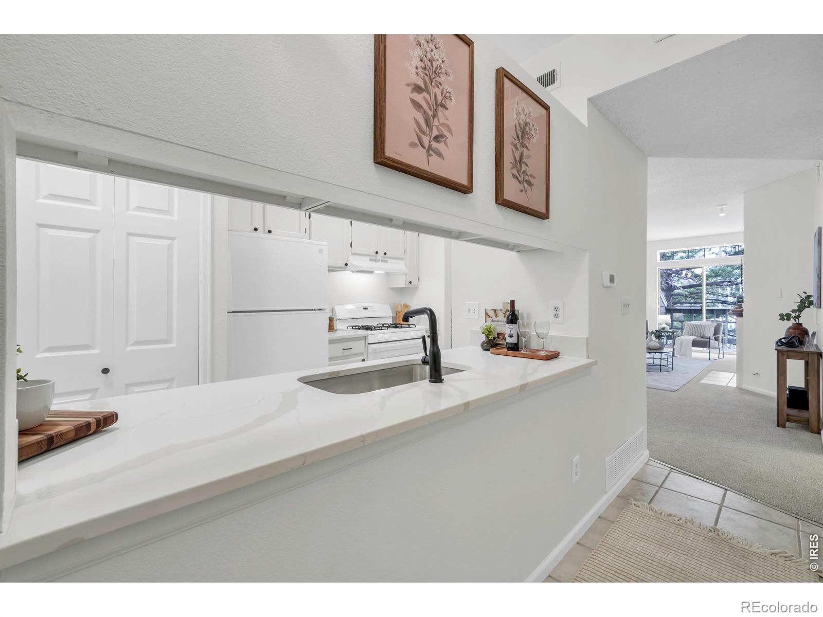 MLS Image #3 for 7411  spy glass court,boulder, Colorado