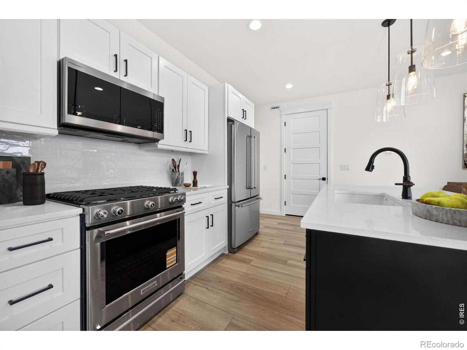 MLS Image #5 for 1596  peach avenue,erie, Colorado