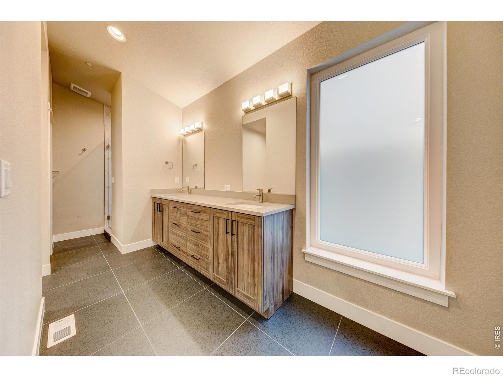 MLS Image #14 for 834  cherokee drive,fort collins, Colorado