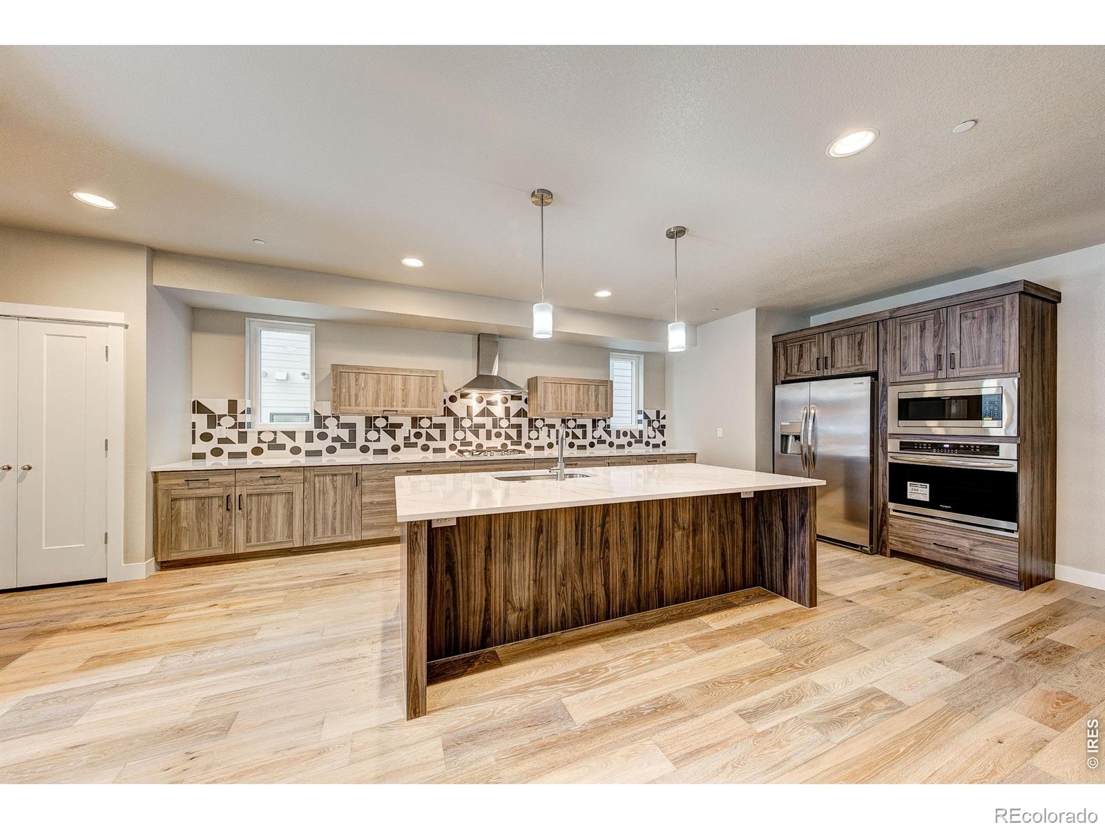 MLS Image #3 for 834  cherokee drive,fort collins, Colorado