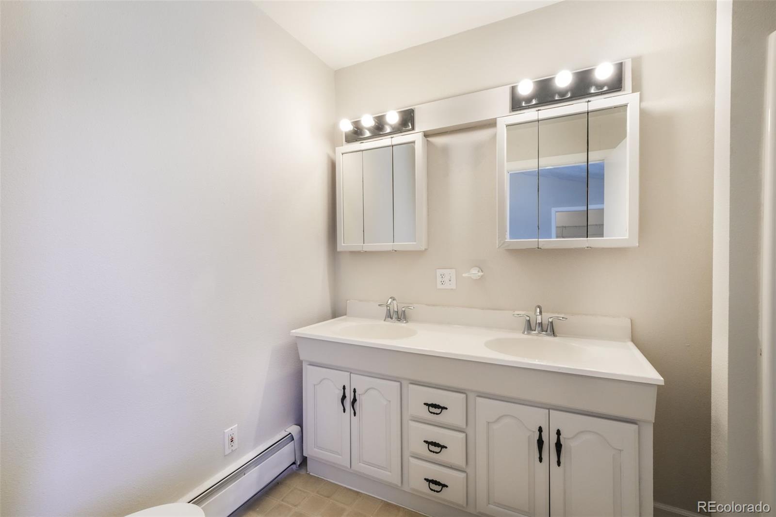 MLS Image #28 for 2218 e st vrain street,colorado springs, Colorado