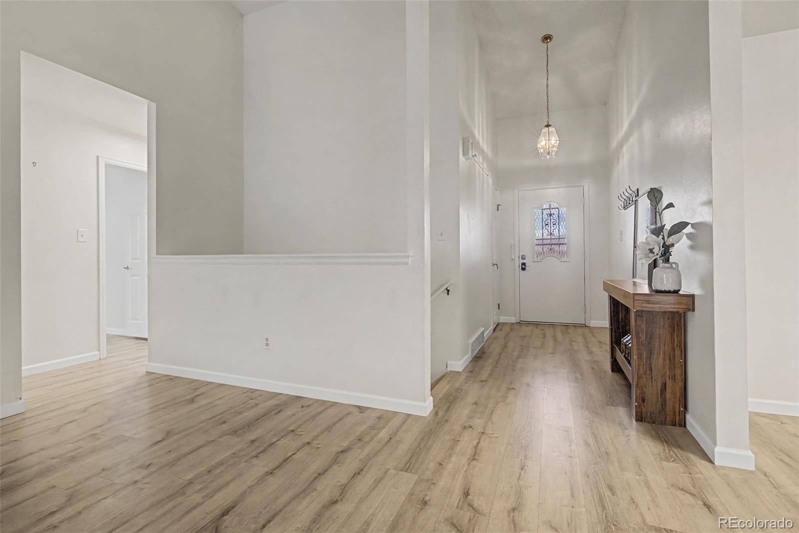 MLS Image #4 for 14305 e marina drive,aurora, Colorado