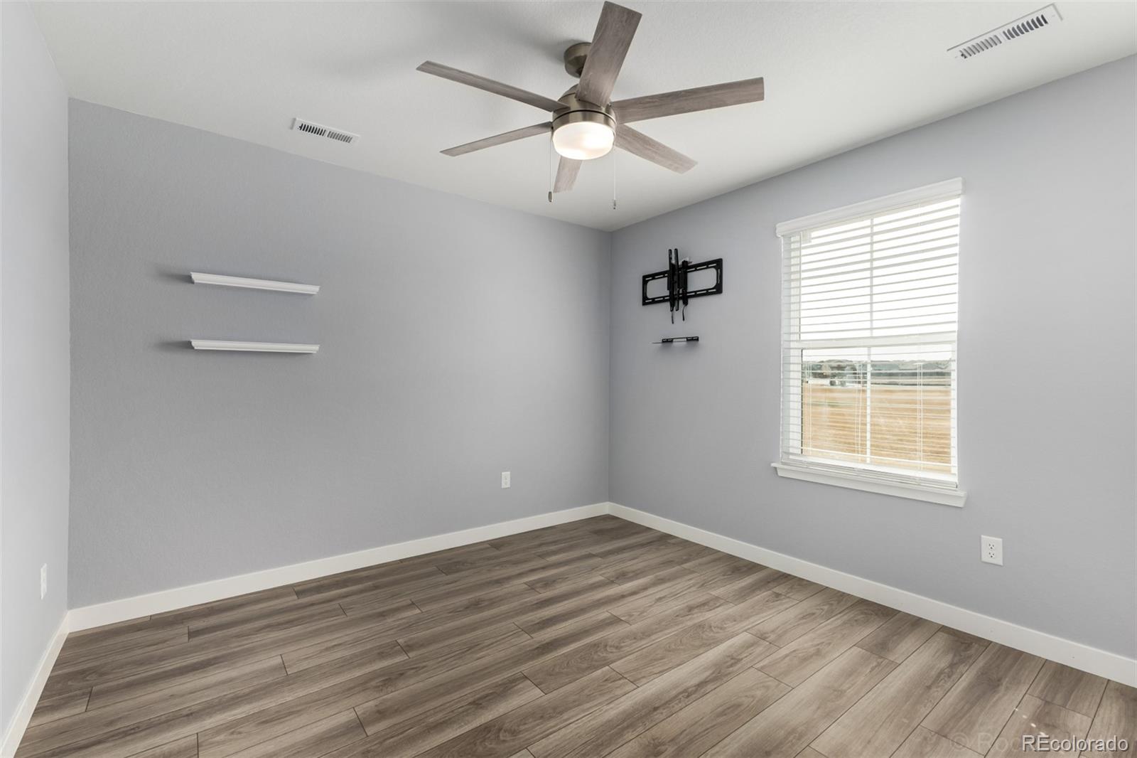 MLS Image #24 for 5339 e 147th avenue,thornton, Colorado