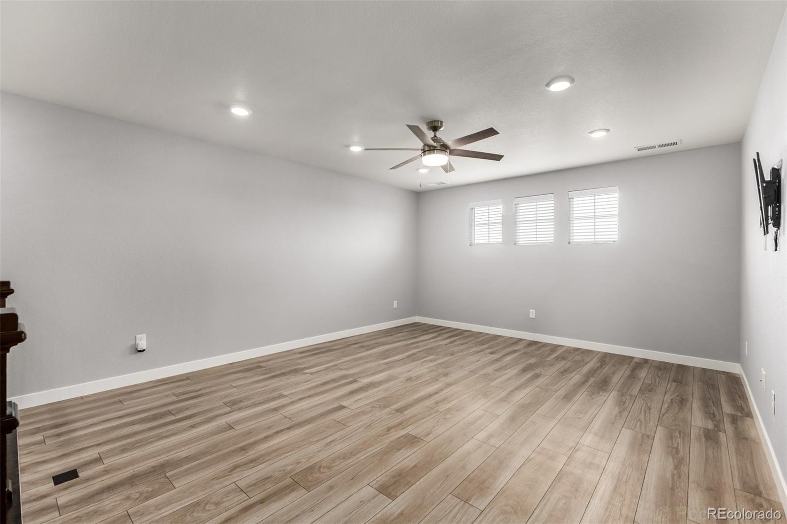 MLS Image #28 for 5339 e 147th avenue,thornton, Colorado