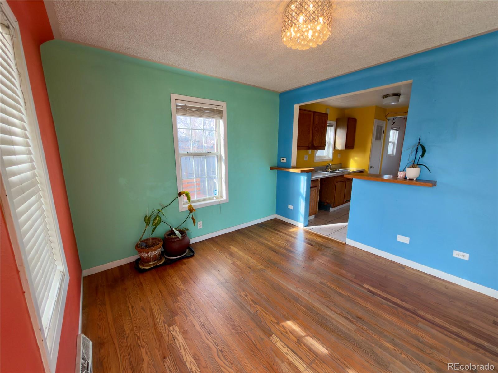 MLS Image #3 for 1305  wabash street,denver, Colorado