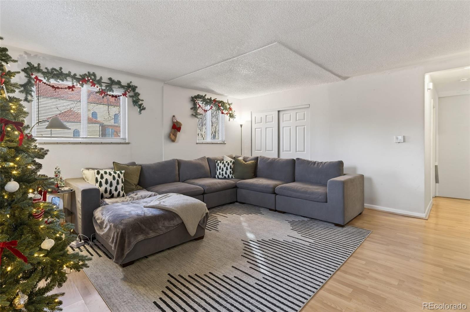 MLS Image #2 for 5101-5105 e 8th avenue,denver, Colorado