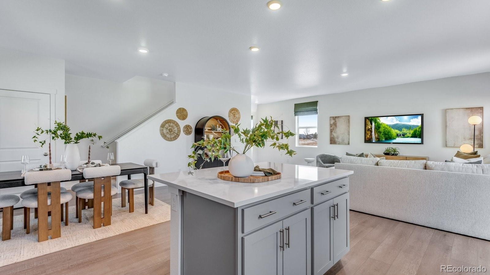 MLS Image #14 for 799  ayrshire road,johnstown, Colorado