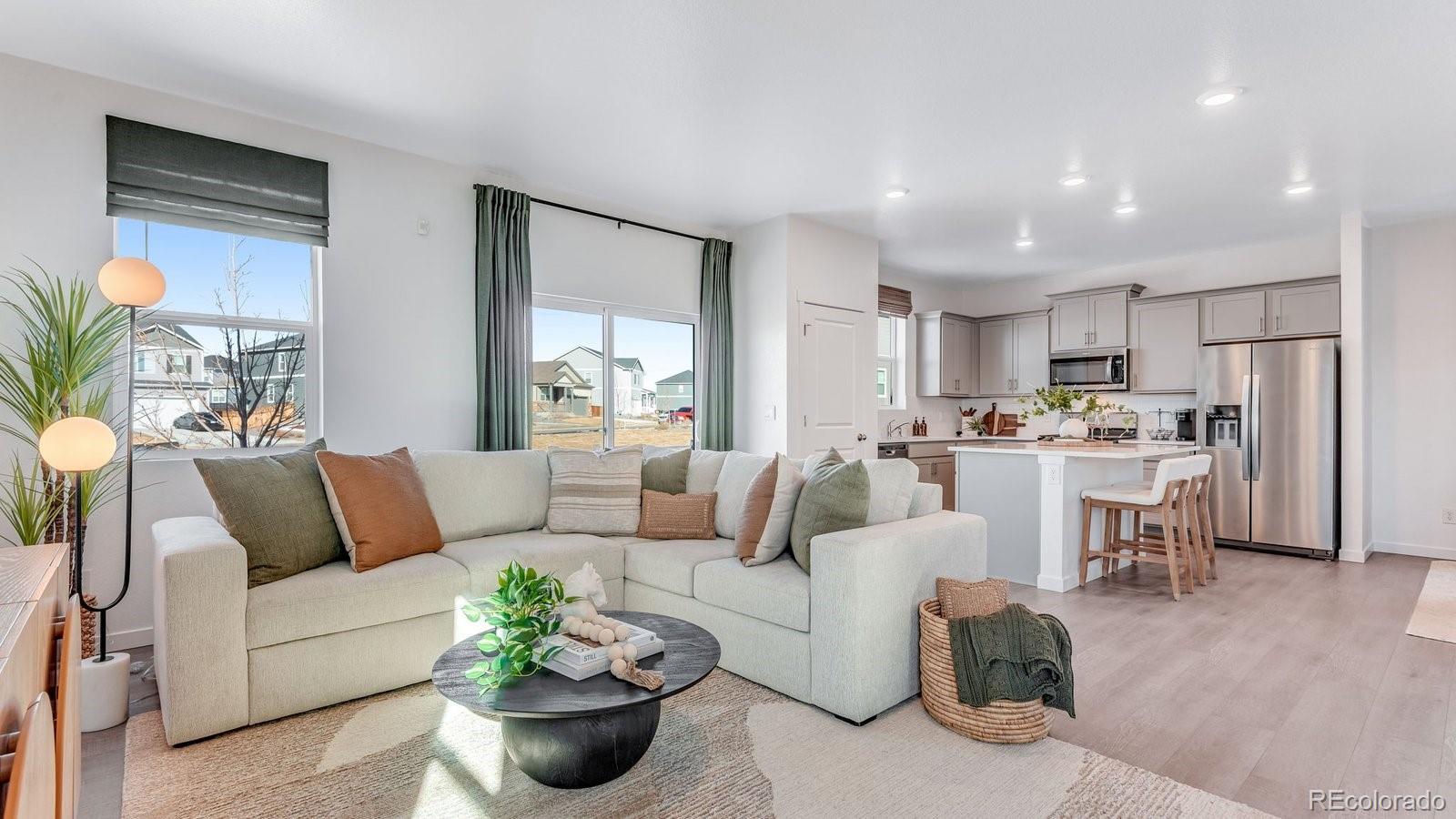 MLS Image #2 for 799  ayrshire road,johnstown, Colorado