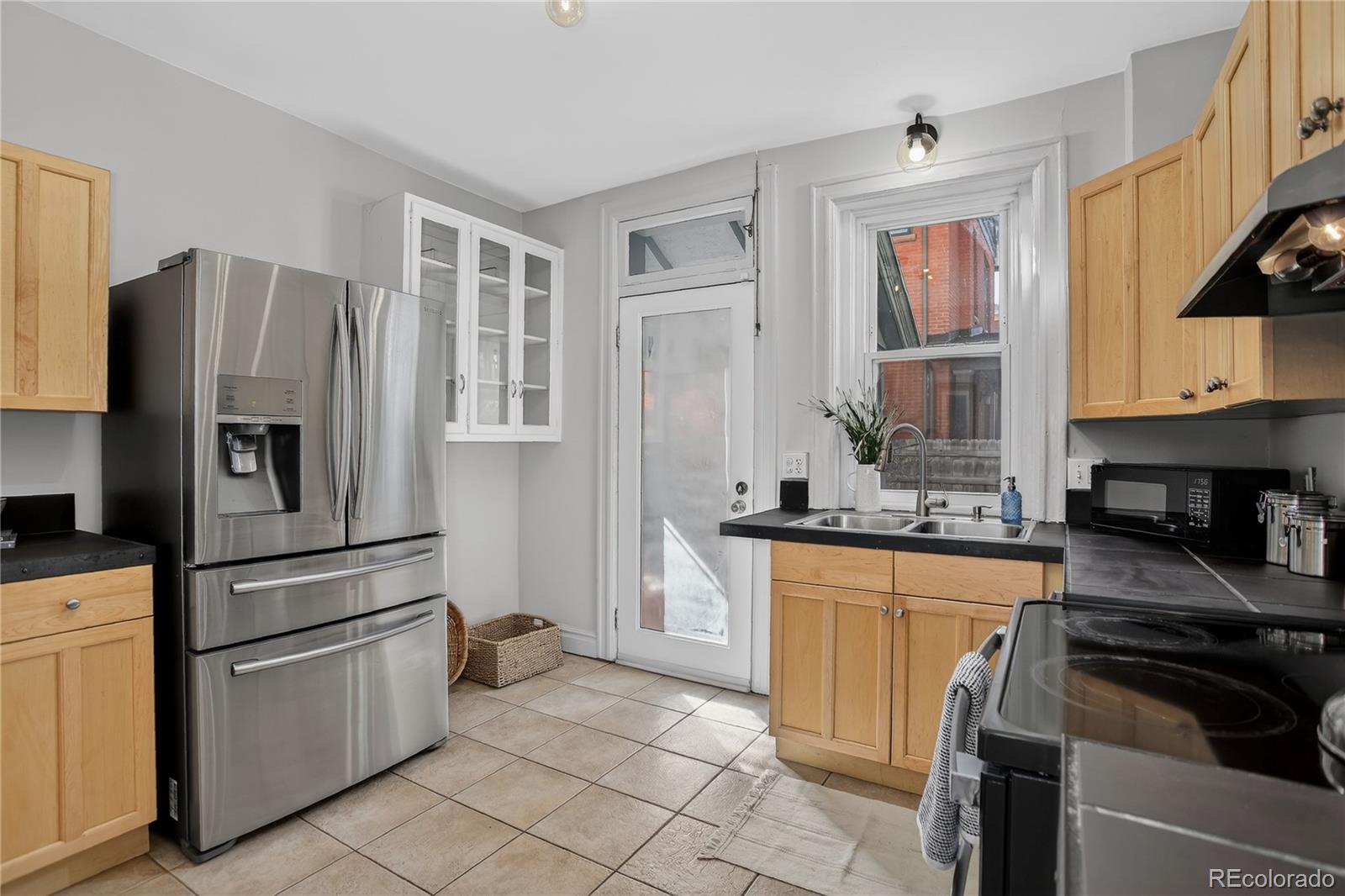 MLS Image #9 for 1902 e 17th avenue,denver, Colorado