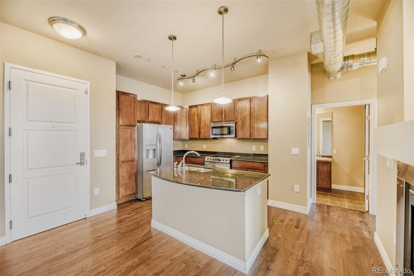 MLS Image #6 for 10111  inverness main street,englewood, Colorado