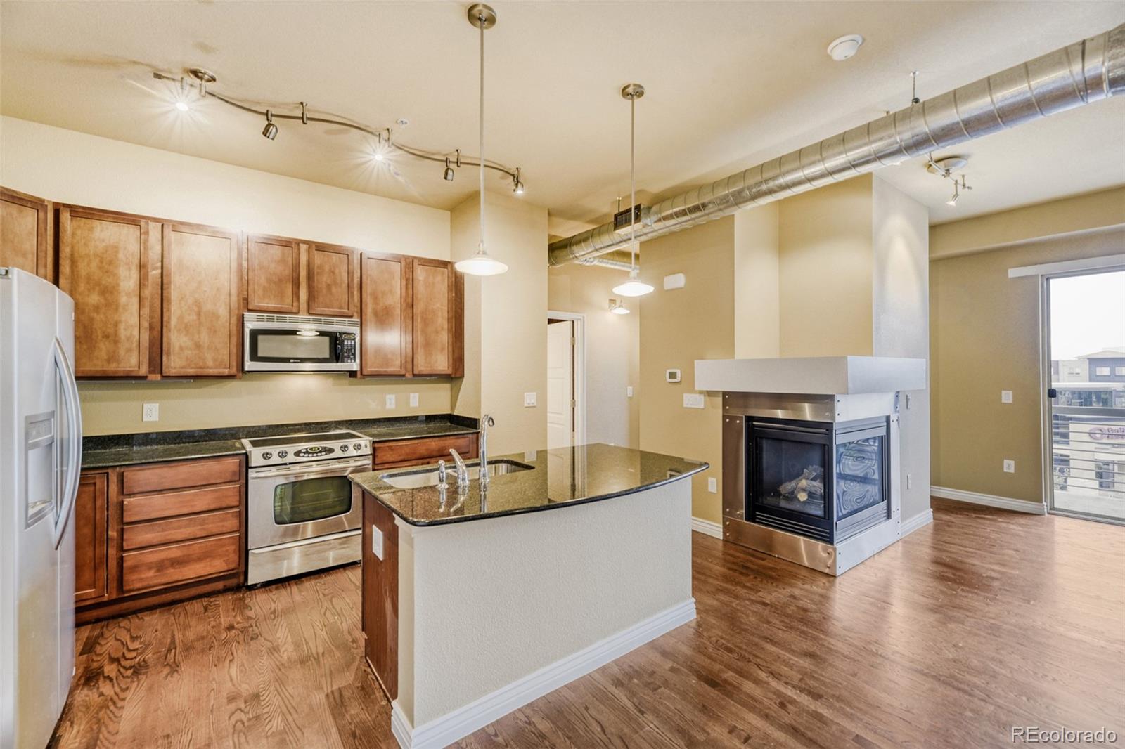 MLS Image #7 for 10111  inverness main street,englewood, Colorado