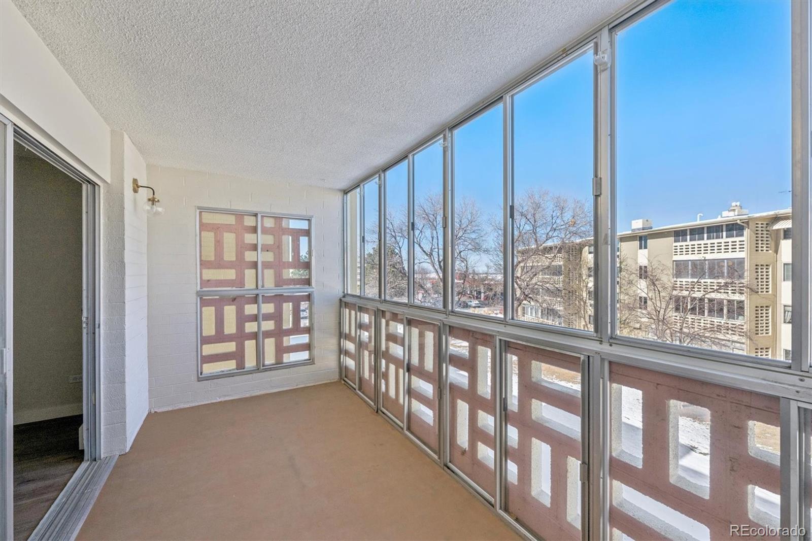 MLS Image #15 for 580 s clinton street 6c,denver, Colorado