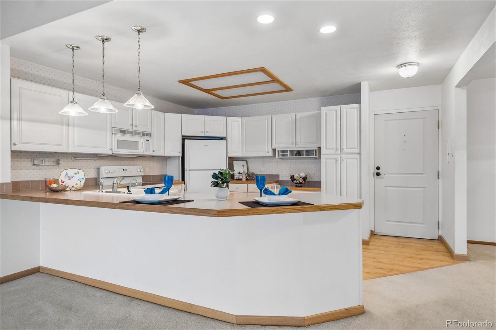 MLS Image #0 for 650 s clinton street 5d,denver, Colorado