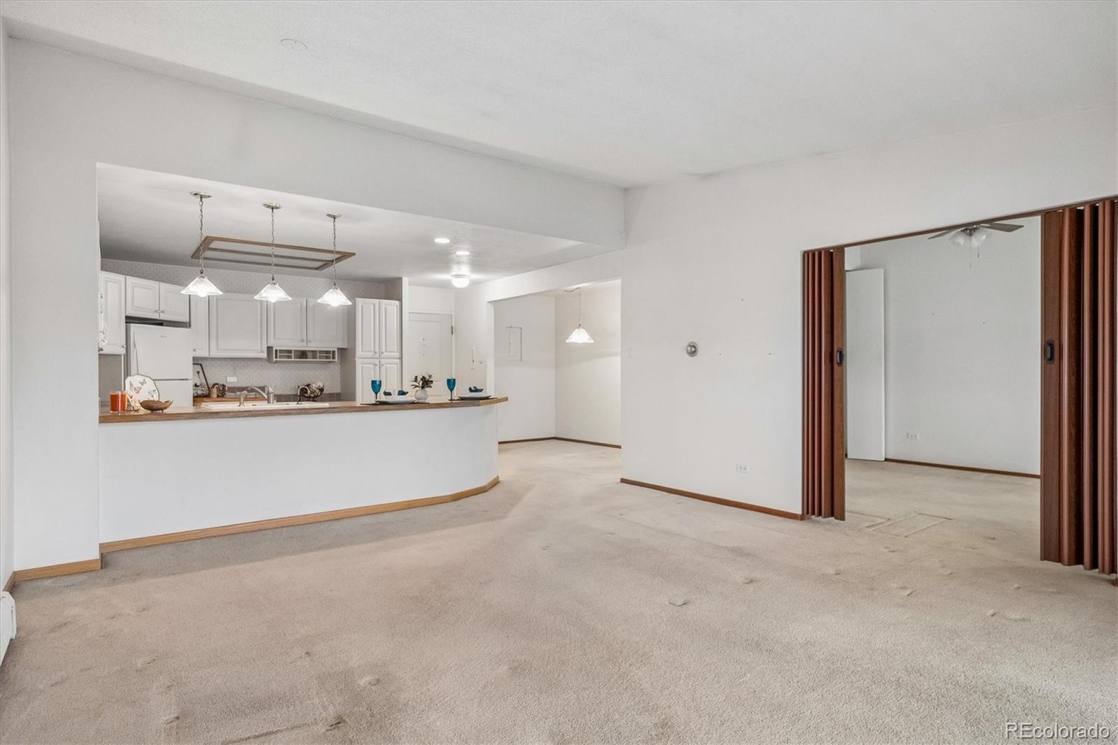 MLS Image #8 for 650 s clinton street 5d,denver, Colorado