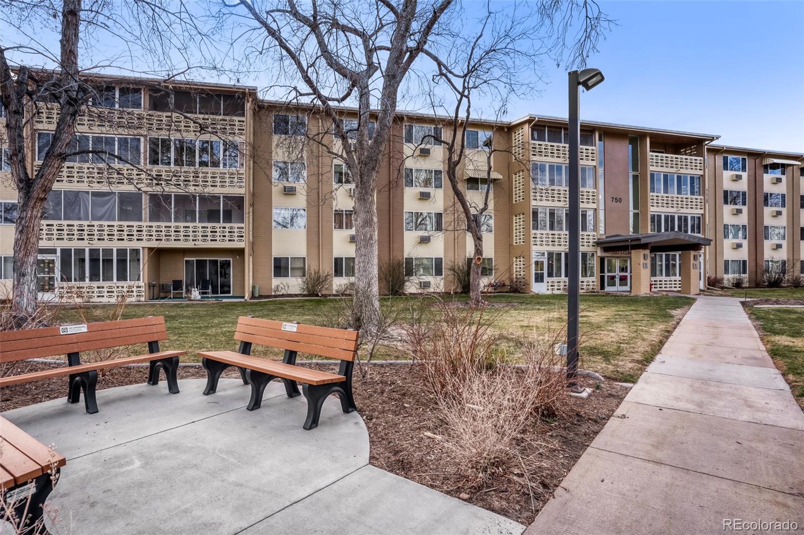 MLS Image #1 for 750 s clinton street,denver, Colorado