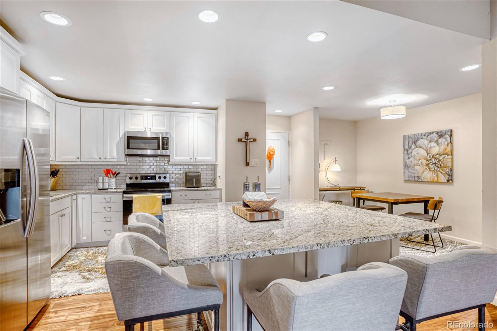 MLS Image #11 for 750 s clinton street,denver, Colorado