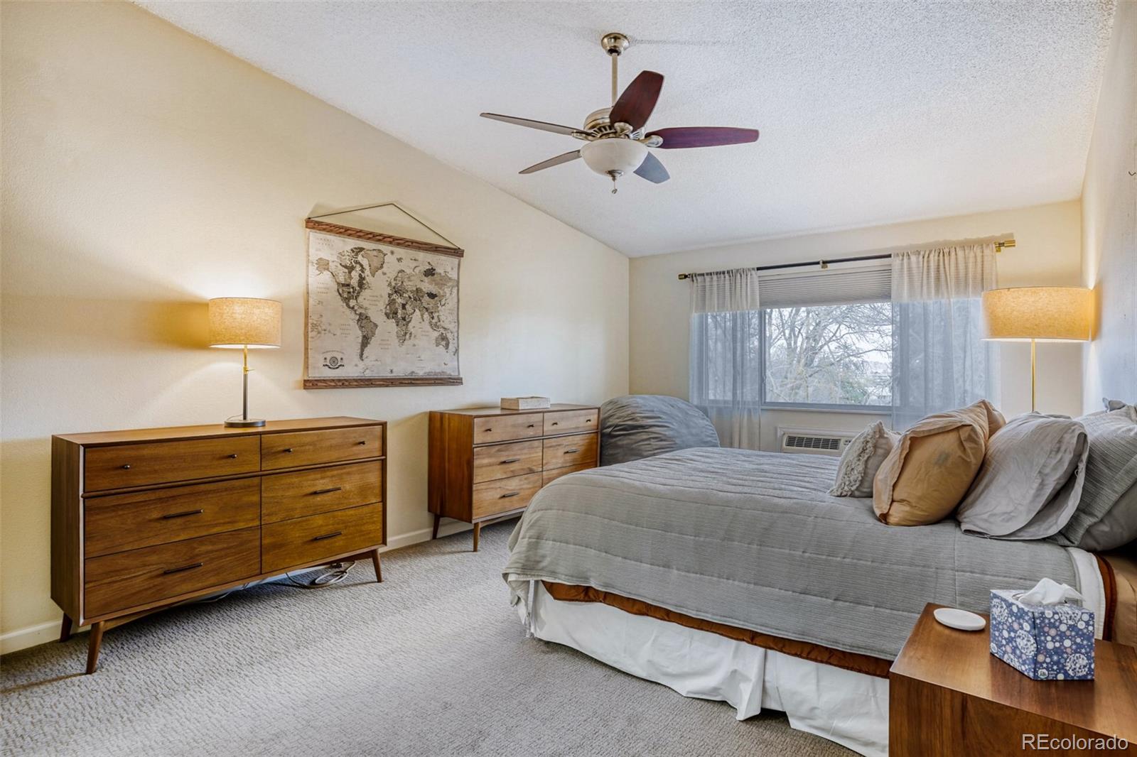 MLS Image #17 for 750 s clinton street,denver, Colorado