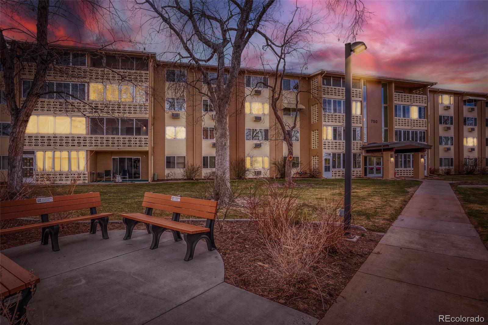 MLS Image #26 for 750 s clinton street,denver, Colorado