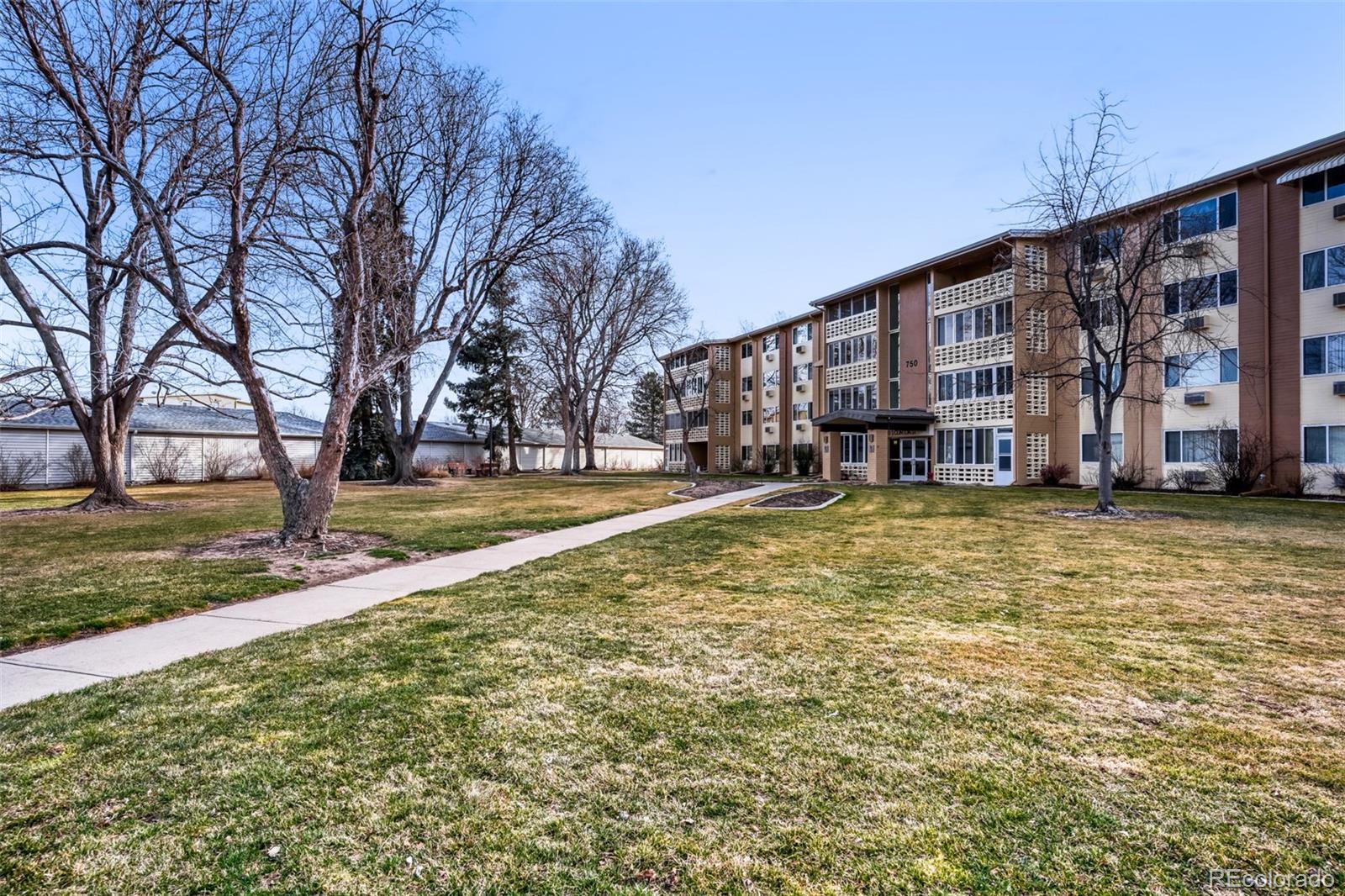 MLS Image #27 for 750 s clinton street,denver, Colorado