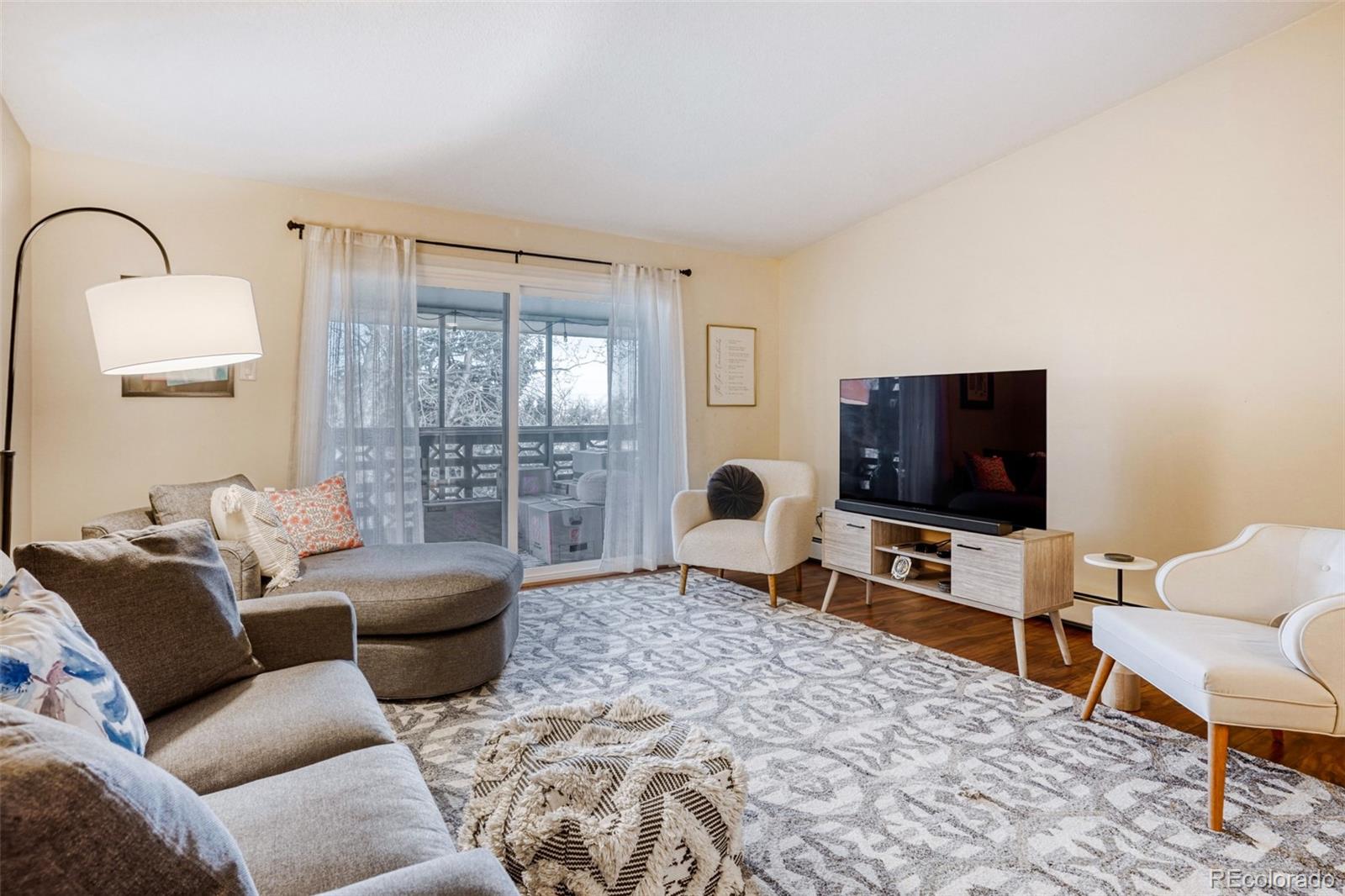 MLS Image #4 for 750 s clinton street,denver, Colorado
