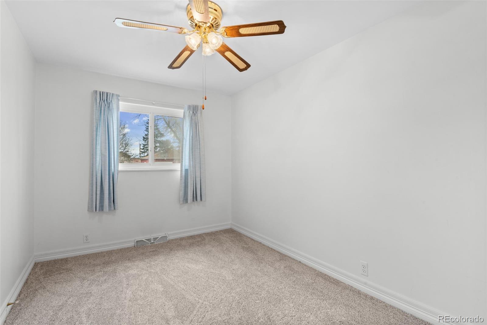 MLS Image #9 for 5037 s grove street,englewood, Colorado