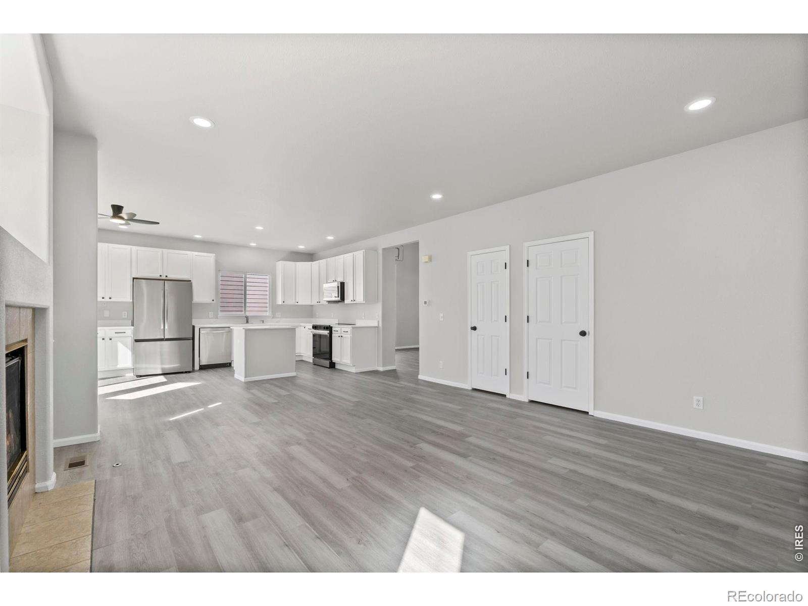 MLS Image #12 for 16559  marion street,thornton, Colorado