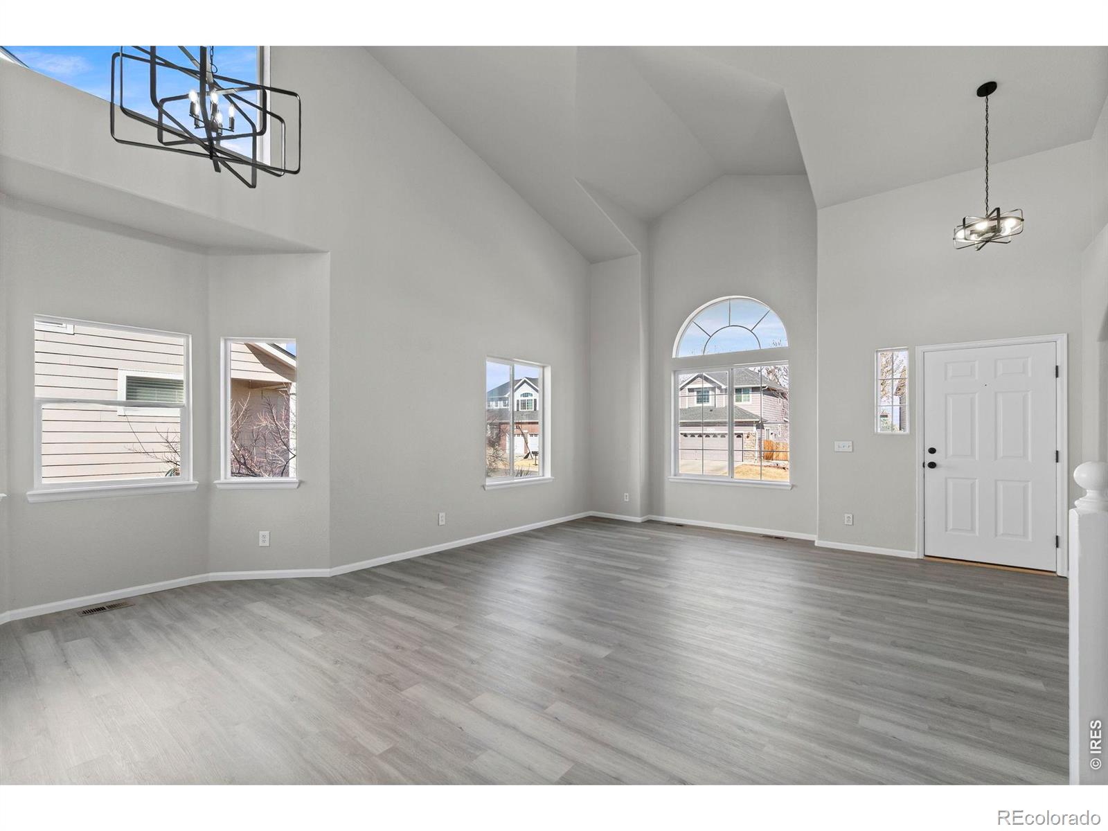 MLS Image #5 for 16559  marion street,thornton, Colorado