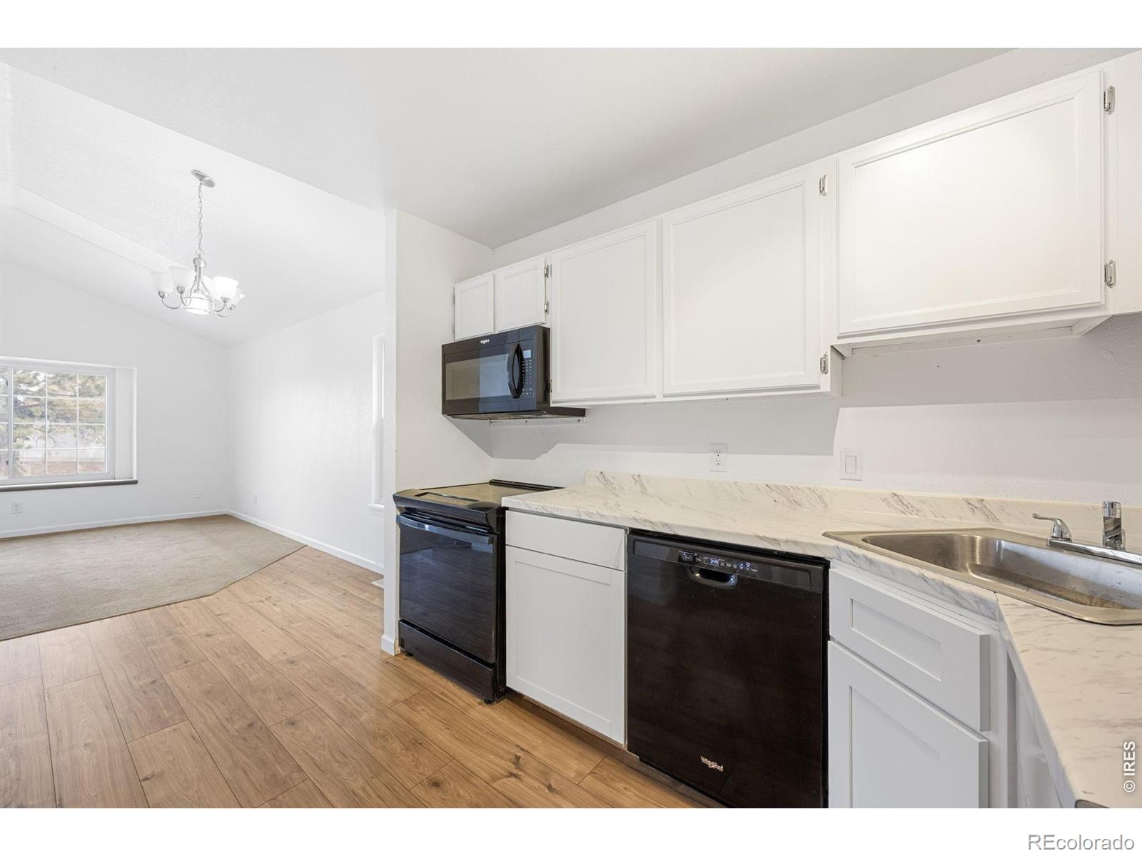 MLS Image #17 for 195 s sable boulevard,aurora, Colorado