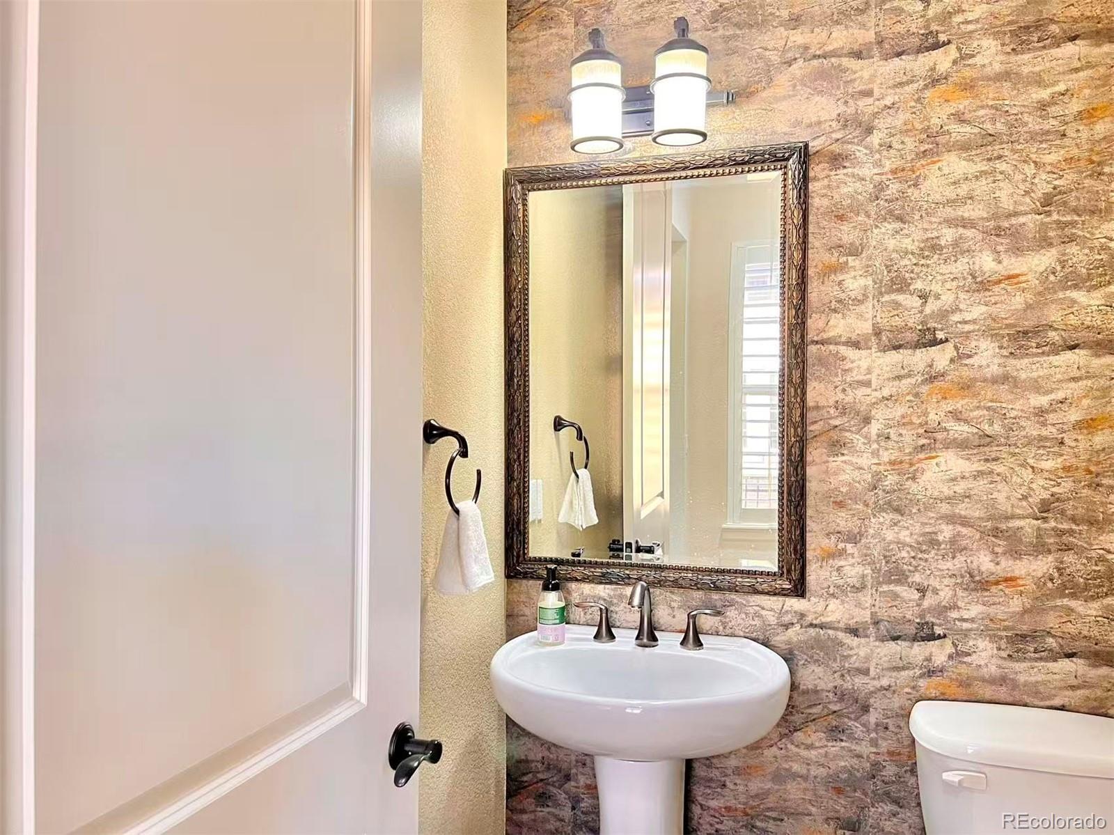 MLS Image #11 for 10615  montecito drive,lone tree, Colorado