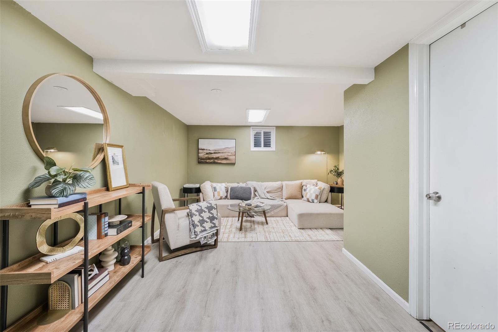 MLS Image #19 for 1671 s grant street,denver, Colorado