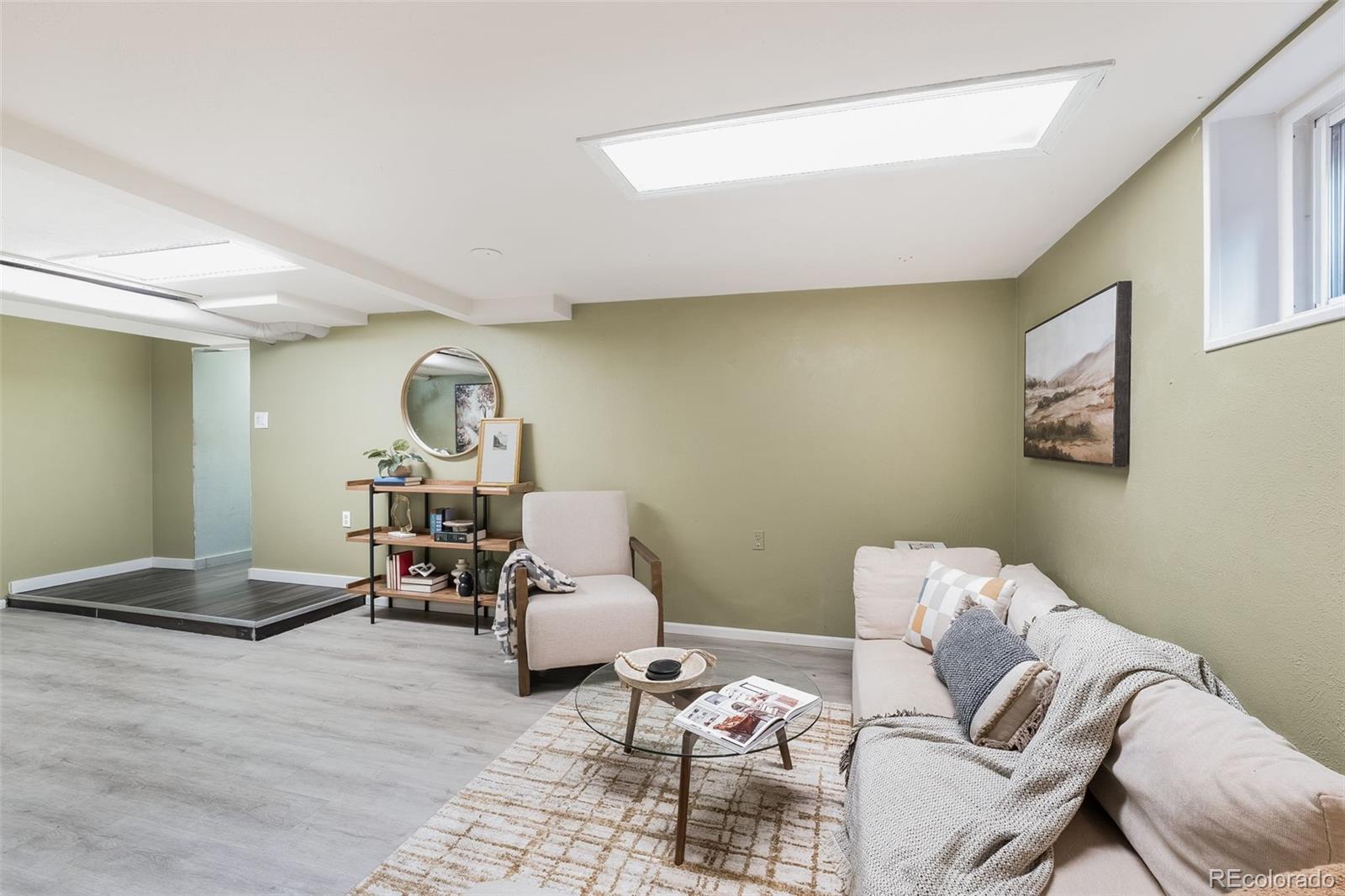 MLS Image #21 for 1671 s grant street,denver, Colorado