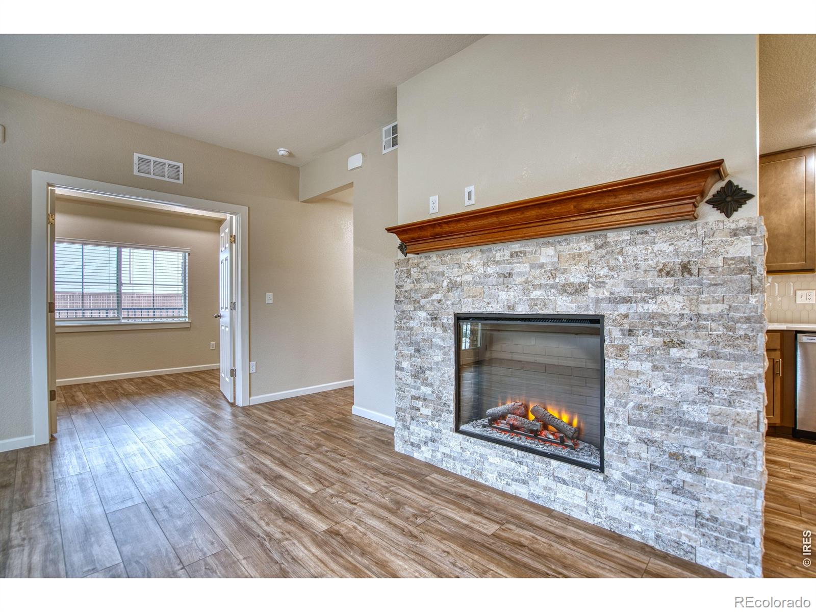 MLS Image #2 for 2417  calais drive,longmont, Colorado