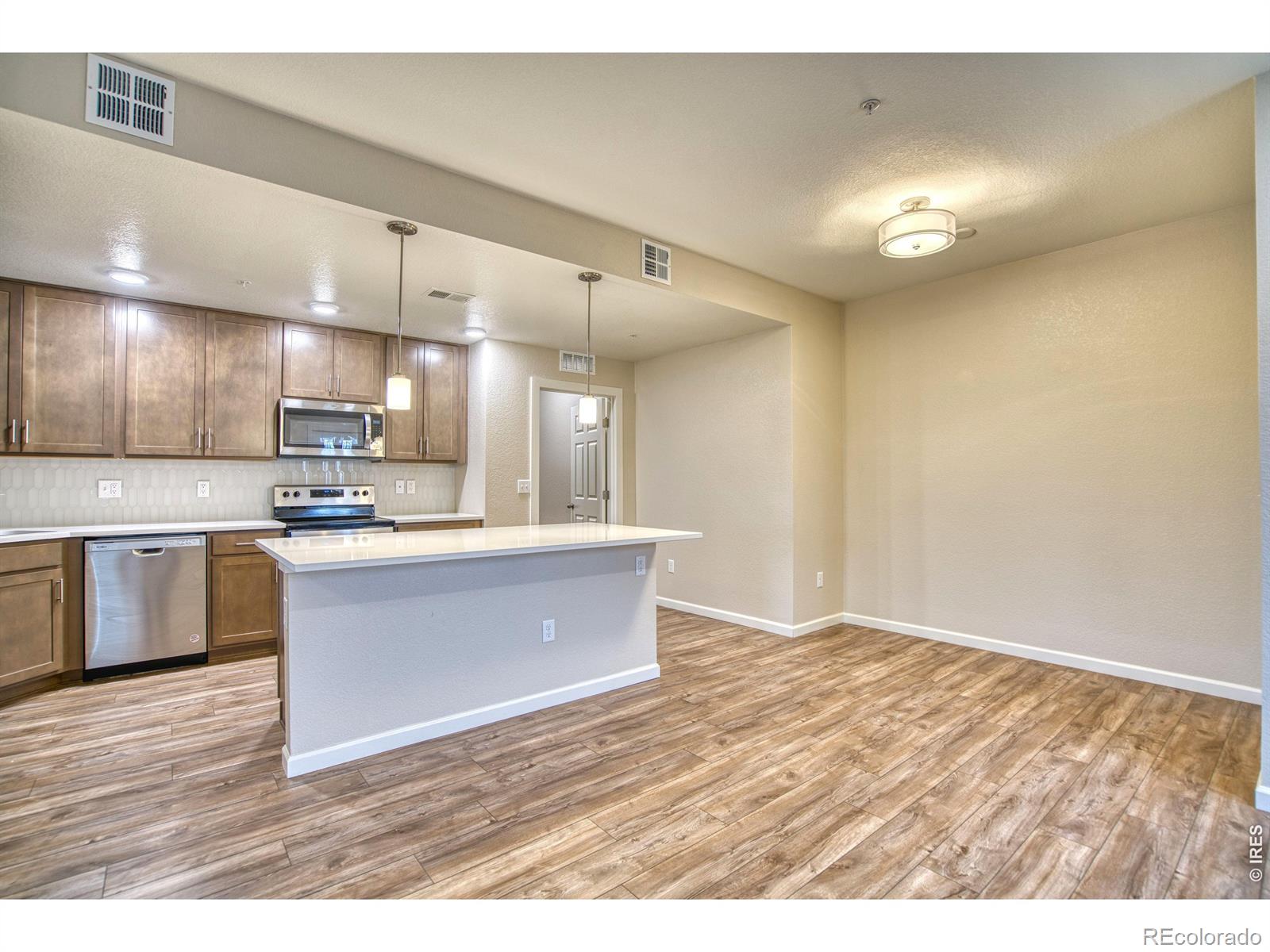 MLS Image #5 for 2417  calais drive,longmont, Colorado