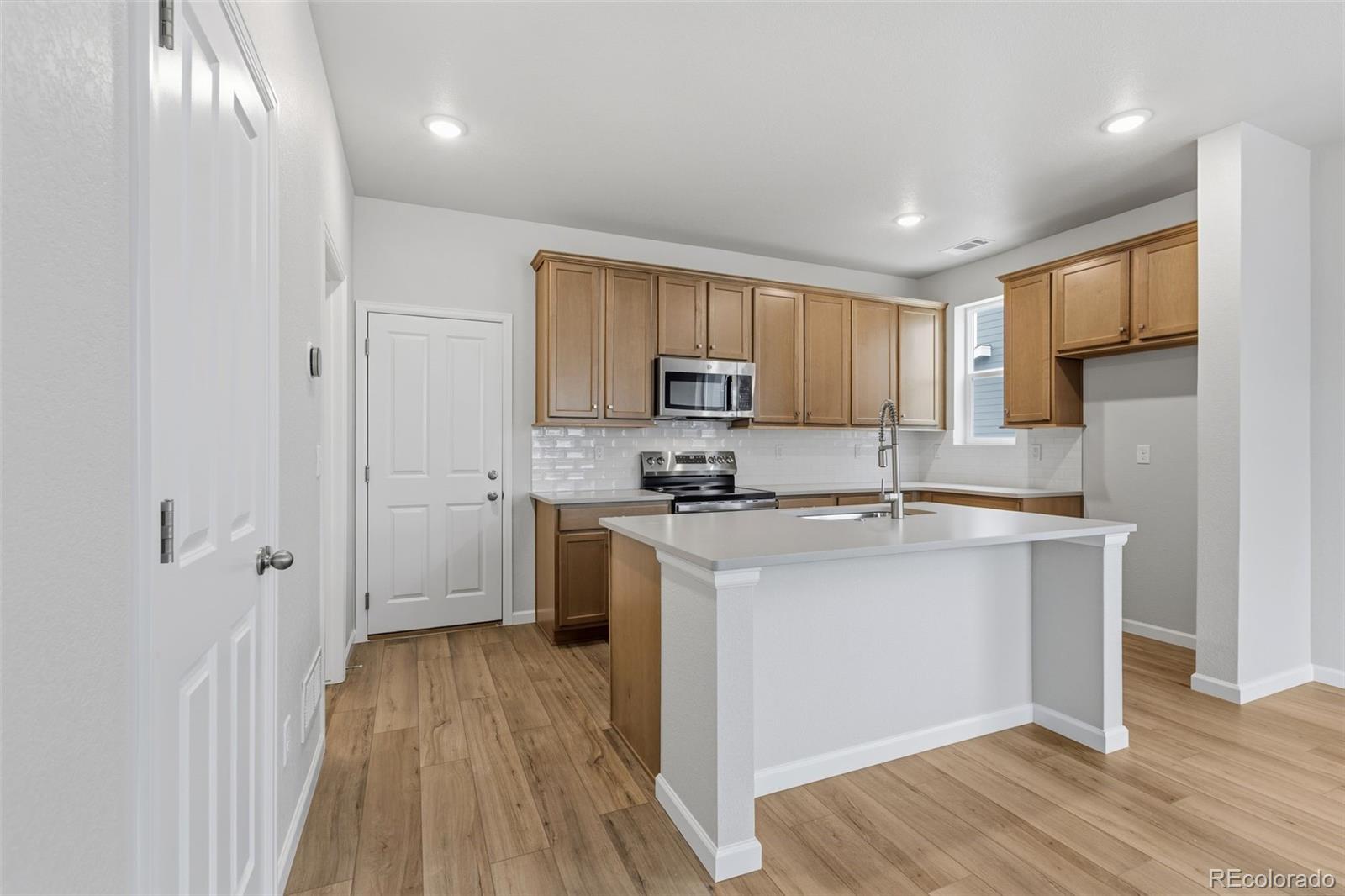 MLS Image #2 for 1480  coral place,longmont, Colorado