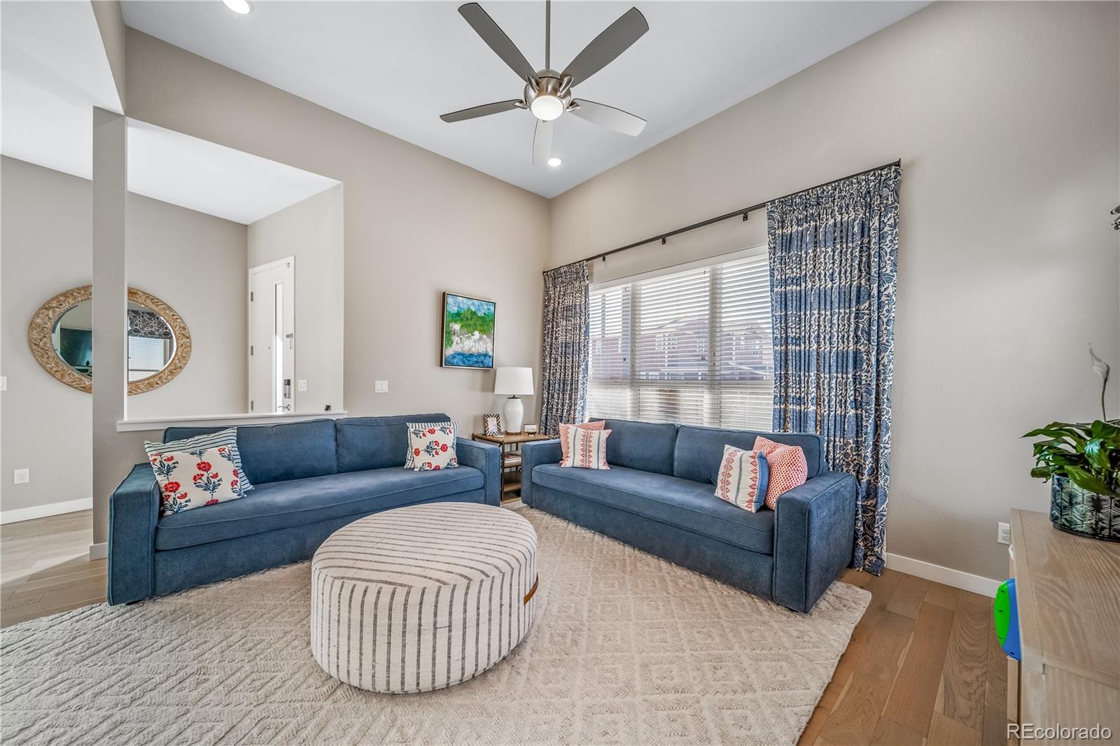 MLS Image #3 for 6322 n emporia street,denver, Colorado