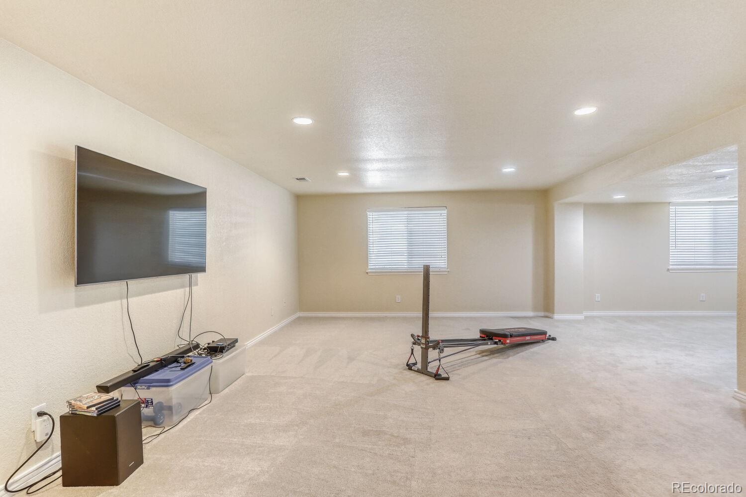 MLS Image #14 for 927  champion circle,longmont, Colorado