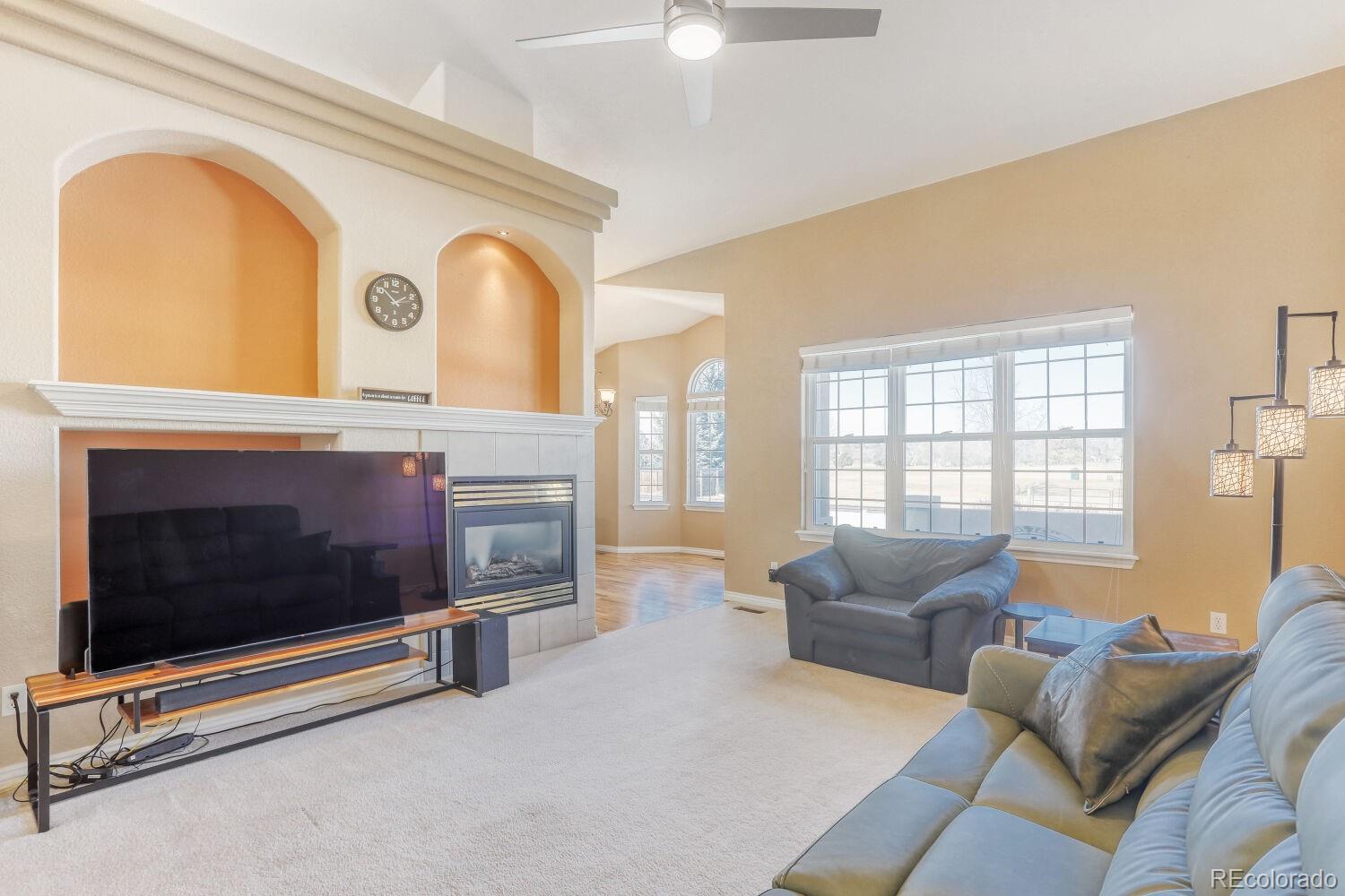 MLS Image #7 for 927  champion circle,longmont, Colorado