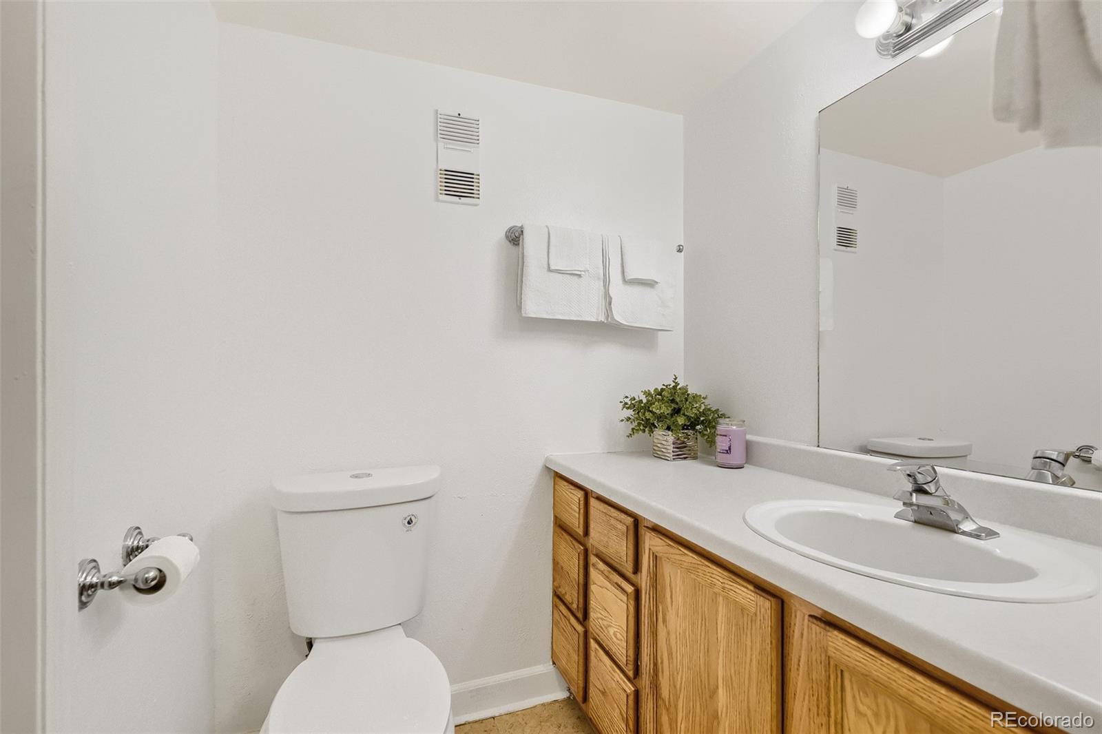 MLS Image #10 for 14751 e tennessee drive 225,aurora, Colorado