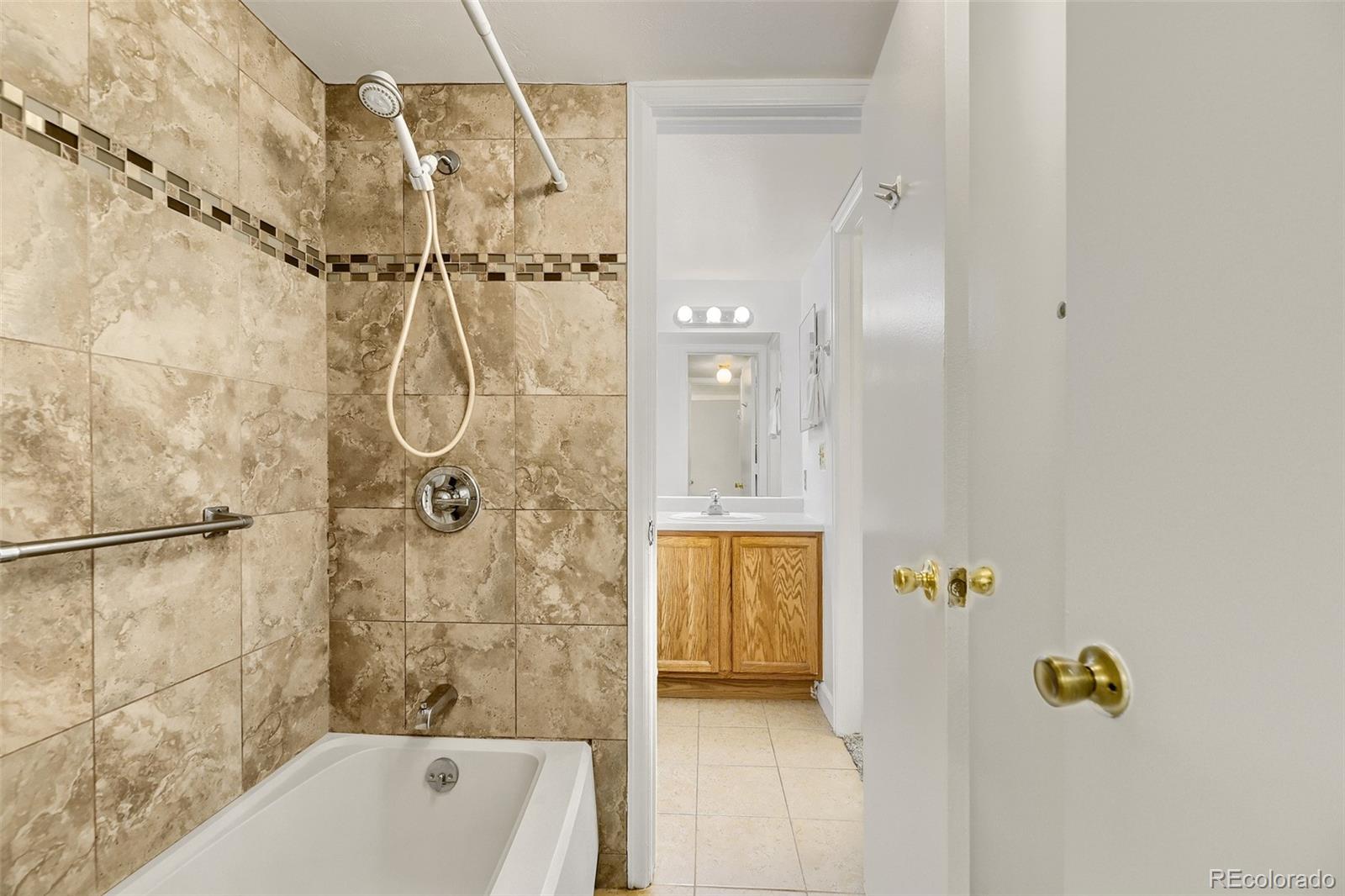 MLS Image #13 for 14751 e tennessee drive 225,aurora, Colorado
