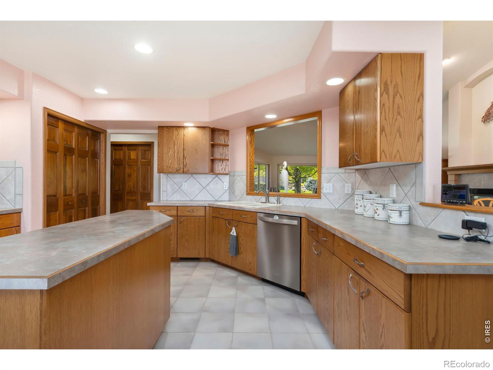 MLS Image #5 for 2238  breckenridge drive,berthoud, Colorado