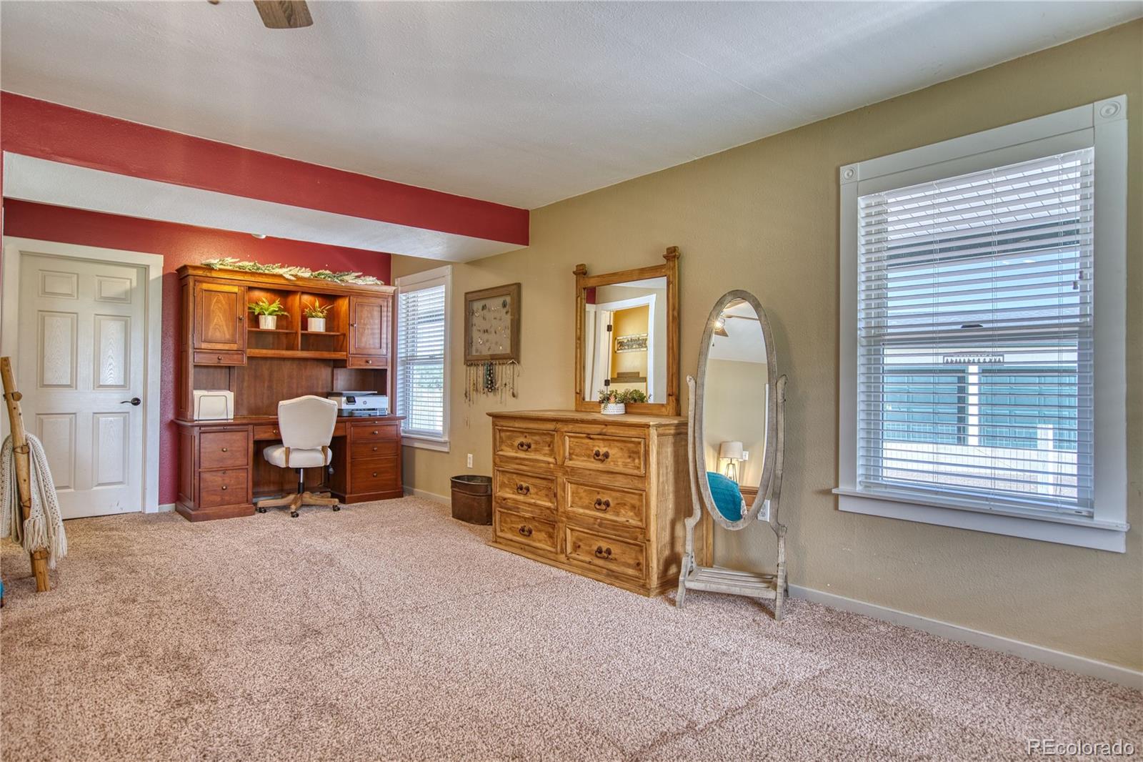MLS Image #12 for 4751  county road 47 ,hudson, Colorado