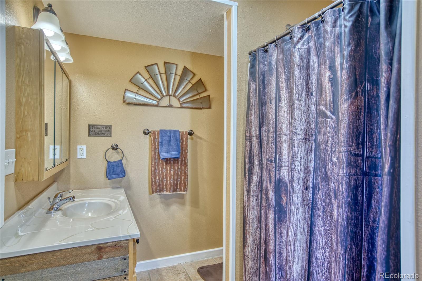 MLS Image #13 for 4751  county road 47 ,hudson, Colorado