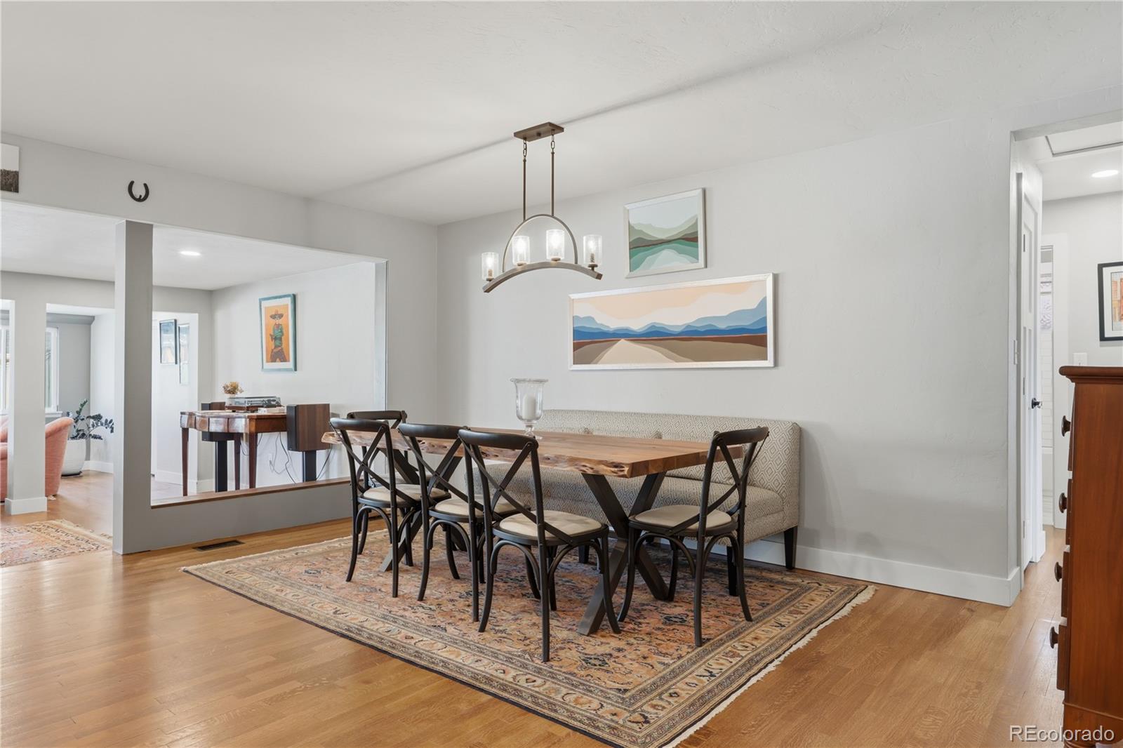 MLS Image #3 for 211  magnolia street,denver, Colorado