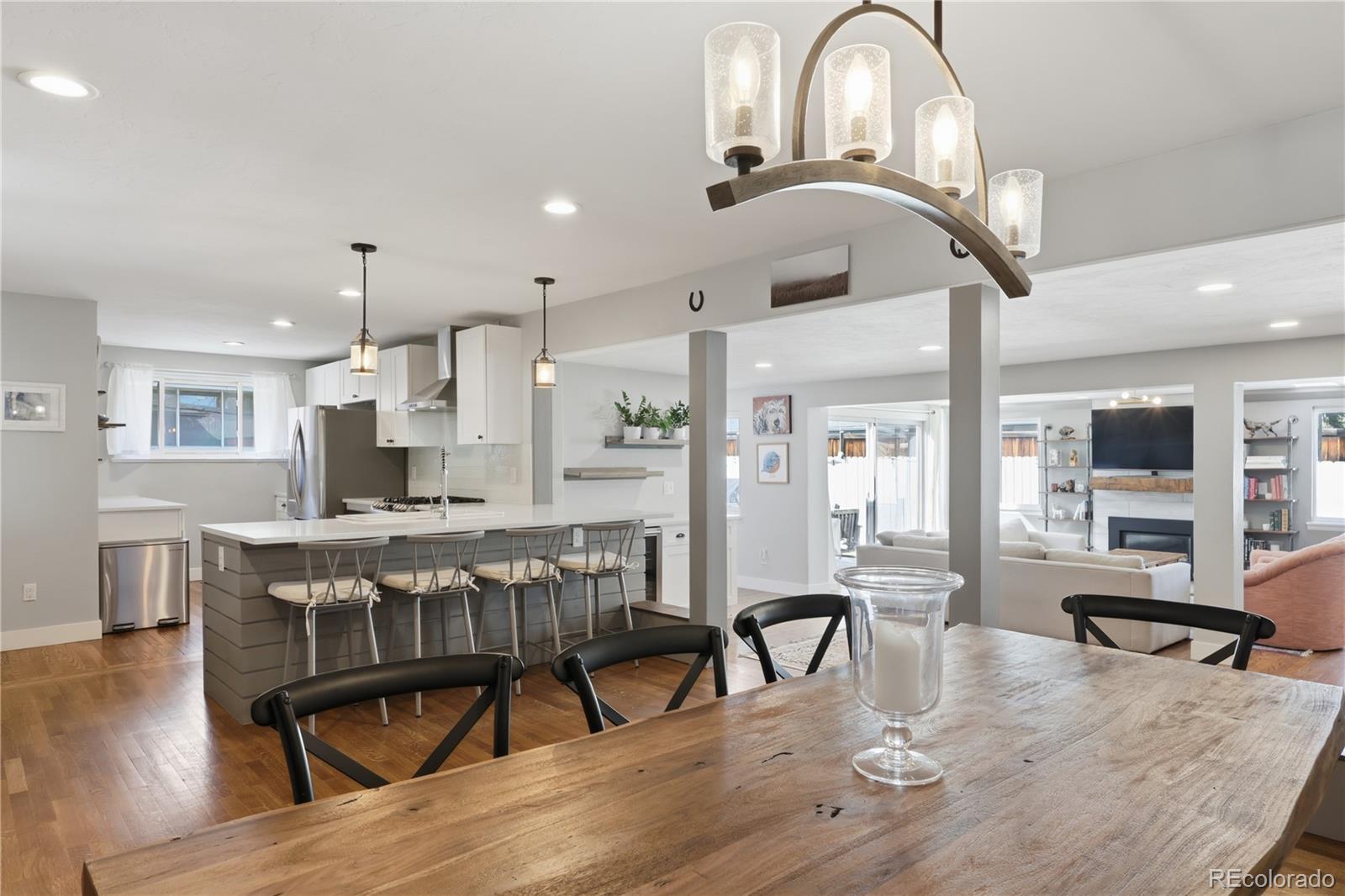 MLS Image #4 for 211  magnolia street,denver, Colorado