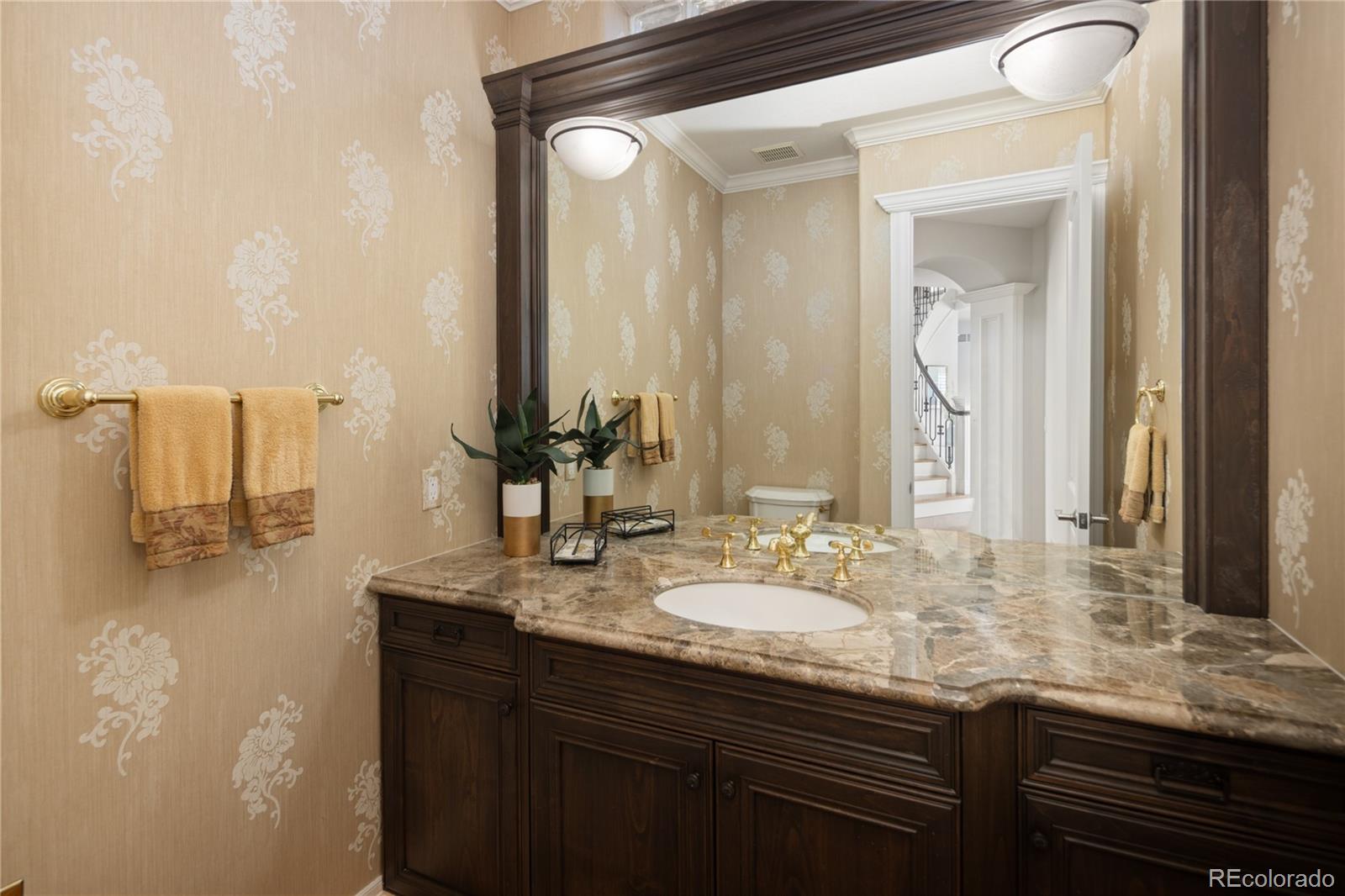 MLS Image #19 for 5635 s cherry court,greenwood village, Colorado