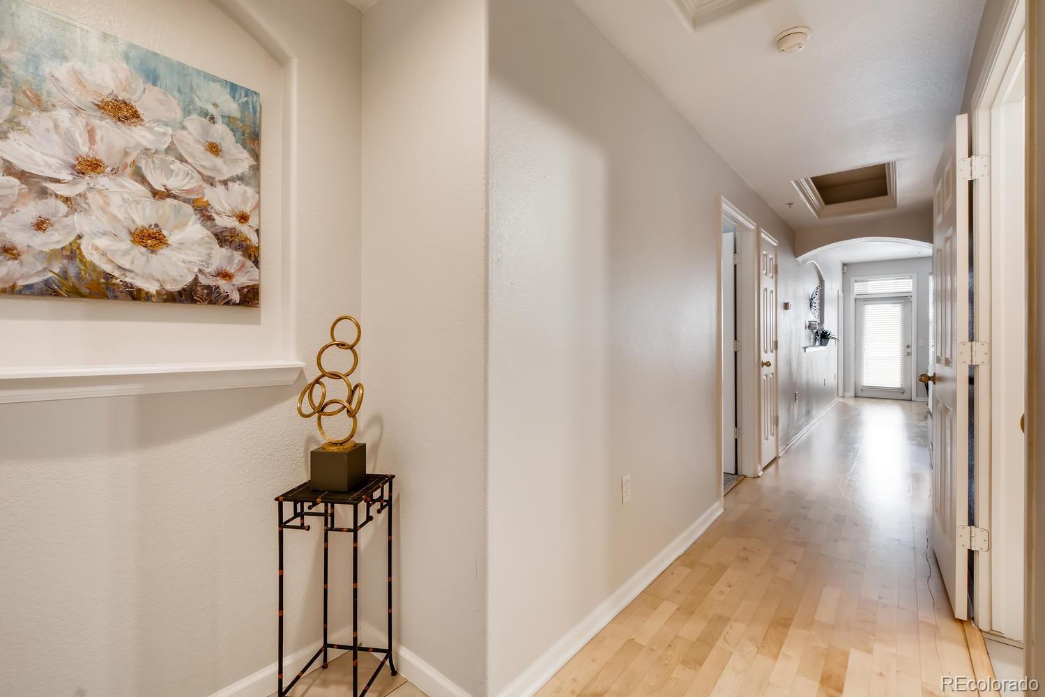 MLS Image #3 for 1747 n pearl street 103,denver, Colorado