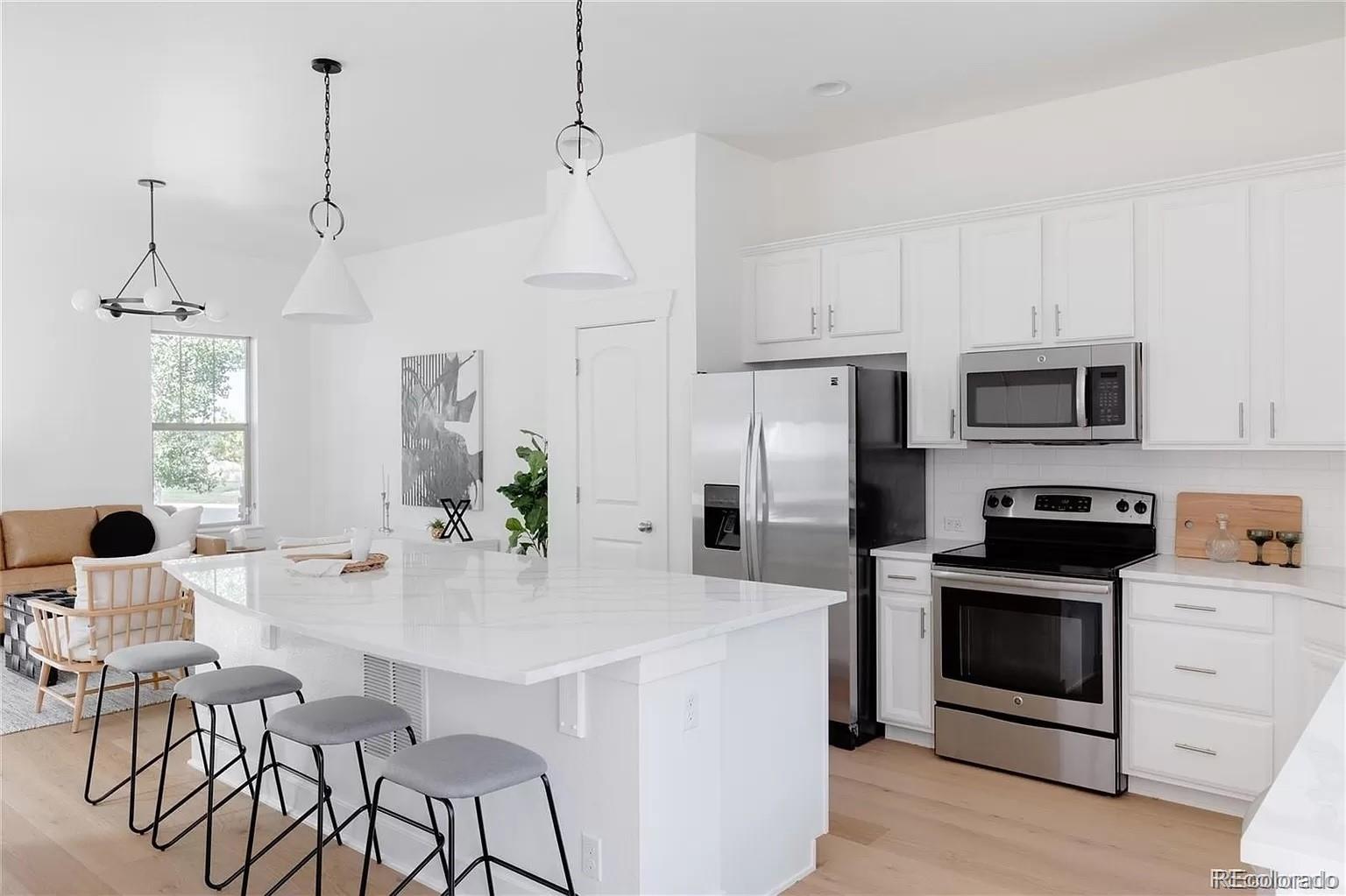 MLS Image #8 for 7984 e 51st avenue ,denver, Colorado